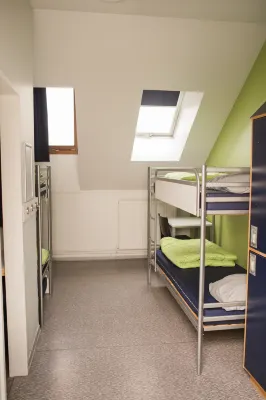Auberge de Jeunesse de Tournai - Youth Hostel Hotel di 