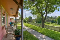 Blanco Riverside Cottages