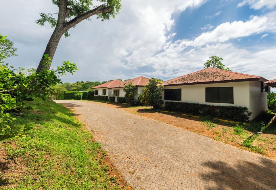 Hotel Villas Azul, Exterior, Garden