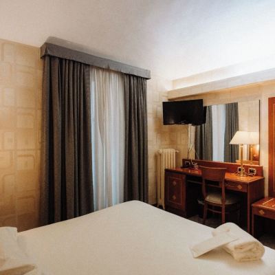 Standard Double Or Twin Room, 1 Bedroom Hotel Chelsea Promo Code