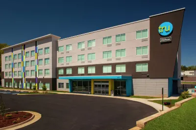 Tru by Hilton Farmville Hotels in 
