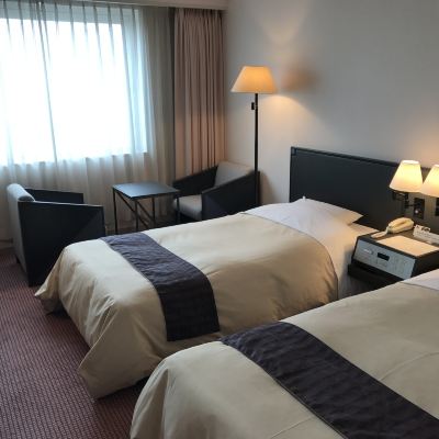 無料インターネット付きスタンダードツインルーム 大垣フォーラムホテル クーポン