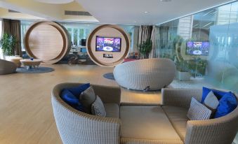 Patong Beach Luxury Hotel Apartment