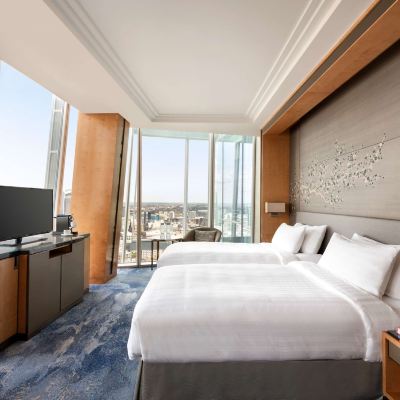 Deluxe Twin Room with City View Shangri-La the Shard, London Promo Code