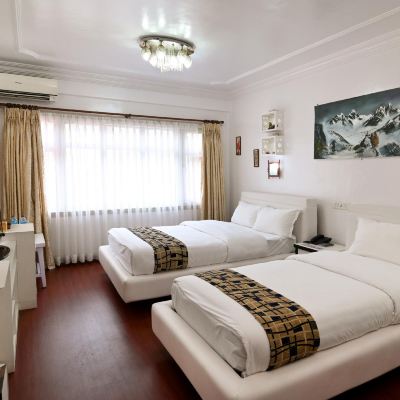 Deluxe Twin Room Hotel M Square Promo Code