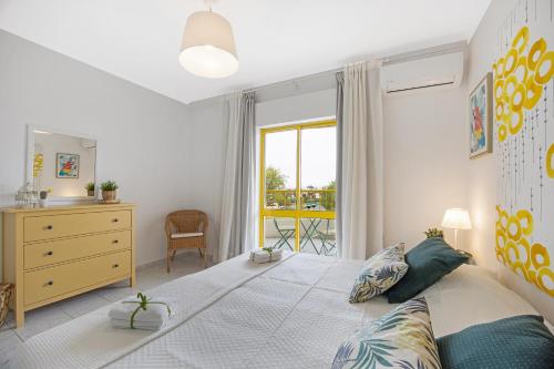 高级一卧室带阳台公寓