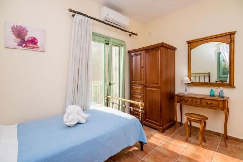 别墅克里斯汀-带共用泳池的两卧室别墅