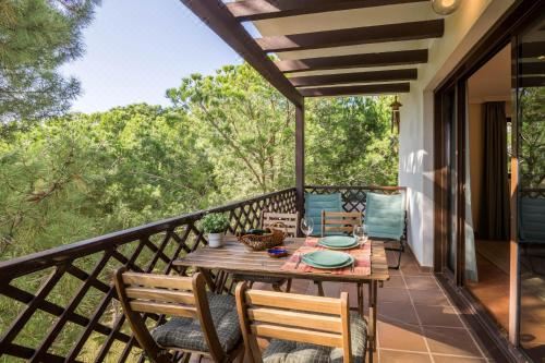 高级一卧室带阳台公寓