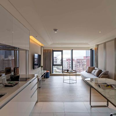 Premier Suite Hanns House Promo Code