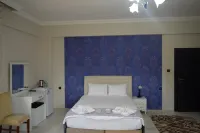 Mars Otel Hotele w: 
