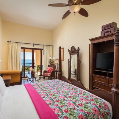 One-Bedroom Master Suite Hacienda Encantada Resort Promo Code