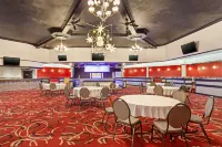 Best Western Plus Mirage Hotel  Resort