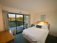 Shearwater Resort Hotels in Devonport