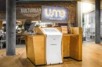 UMe, BW Signature Collection