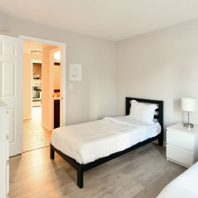 Deluxe Modern Two Bedroom Apartment W/ River Views Artrageous on The River by RocketStay Promo Code