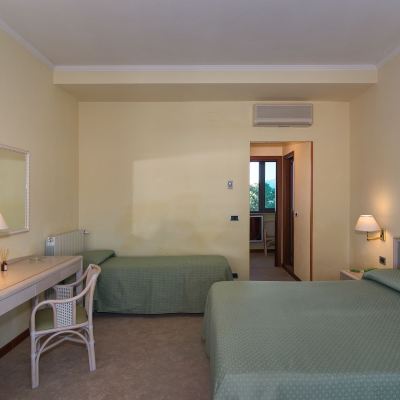 Comfort Quadruple Room Hotel Siesta Promo Code