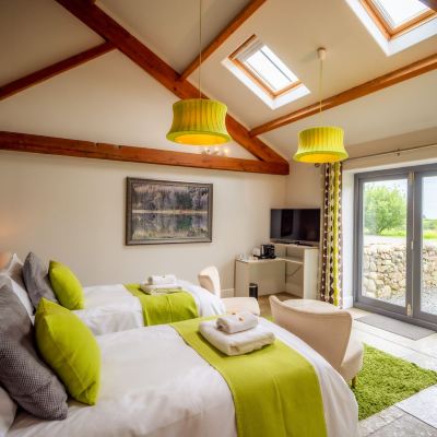 Luxury Suite, Ensuite ("Tarn") 1692 Wasdale Promo Code