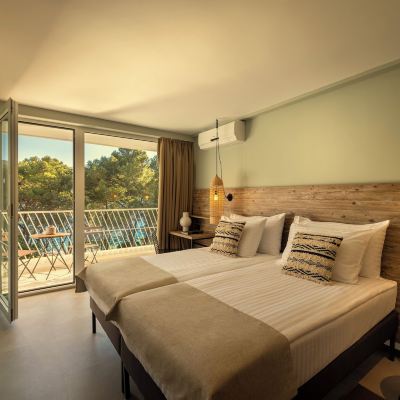 [Placesroom]for 4 Seaside Hvar [Placeshotel] by Valamar Promo Code