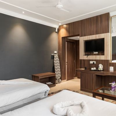 Deluxe Double or Twin Room, 2 Queen Beds, Non Smoking Niranjana Hotel Promo Code
