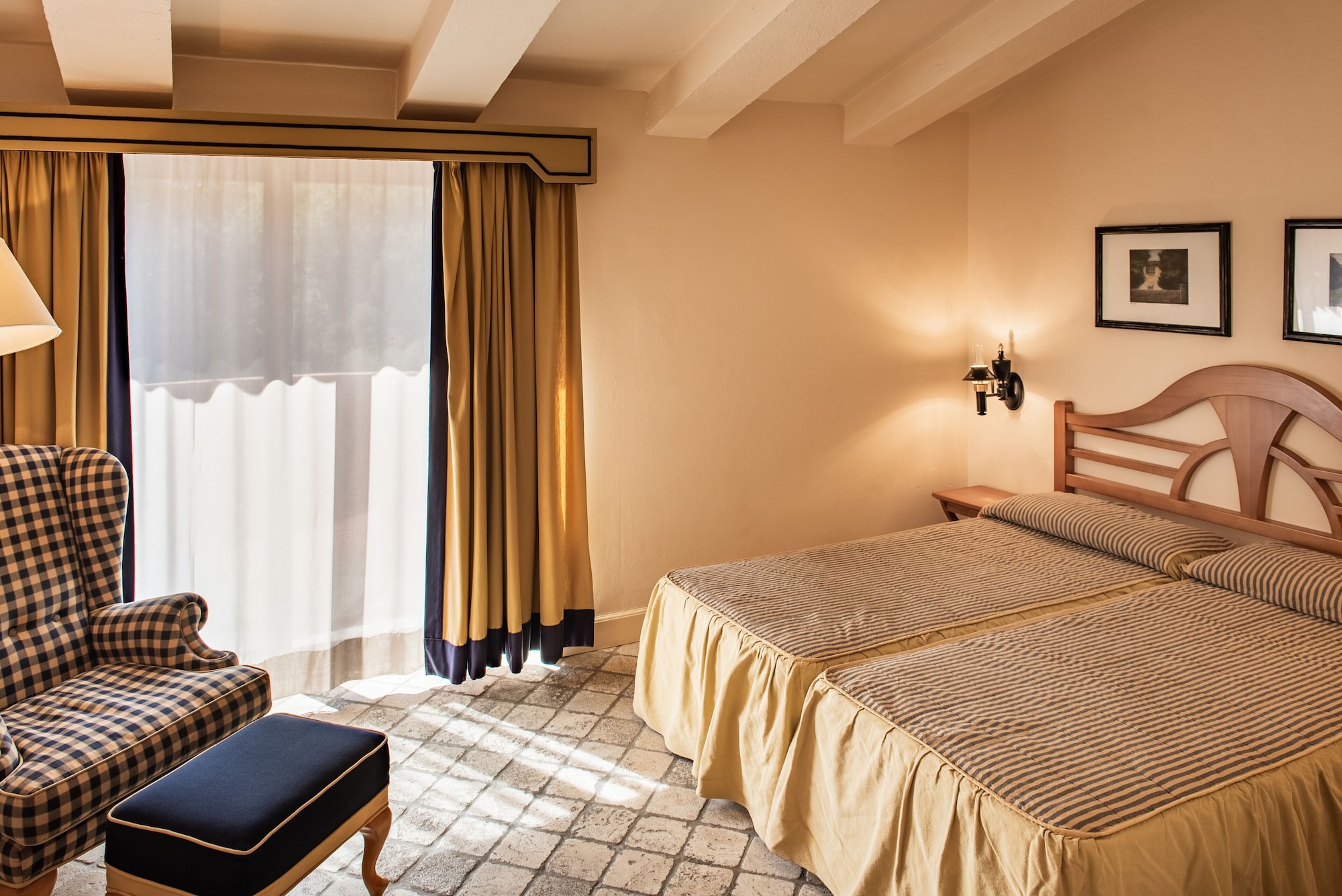 智能双人或双床间