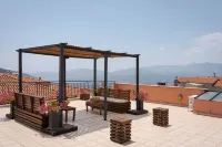 Hotel Leto Delphi Отели рядом с достопримечательностью «Дельфы»