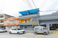Ayenda蜜蜂酒店 酒店