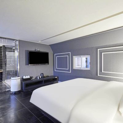 Royal Premium-Consecutive Nights Only Hotel Bobos Promo Code