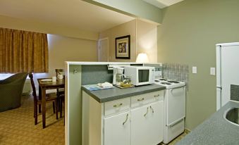 Canadas Best Value Inn Prince George