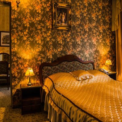 高級房 歐羅普斯基酒店優惠