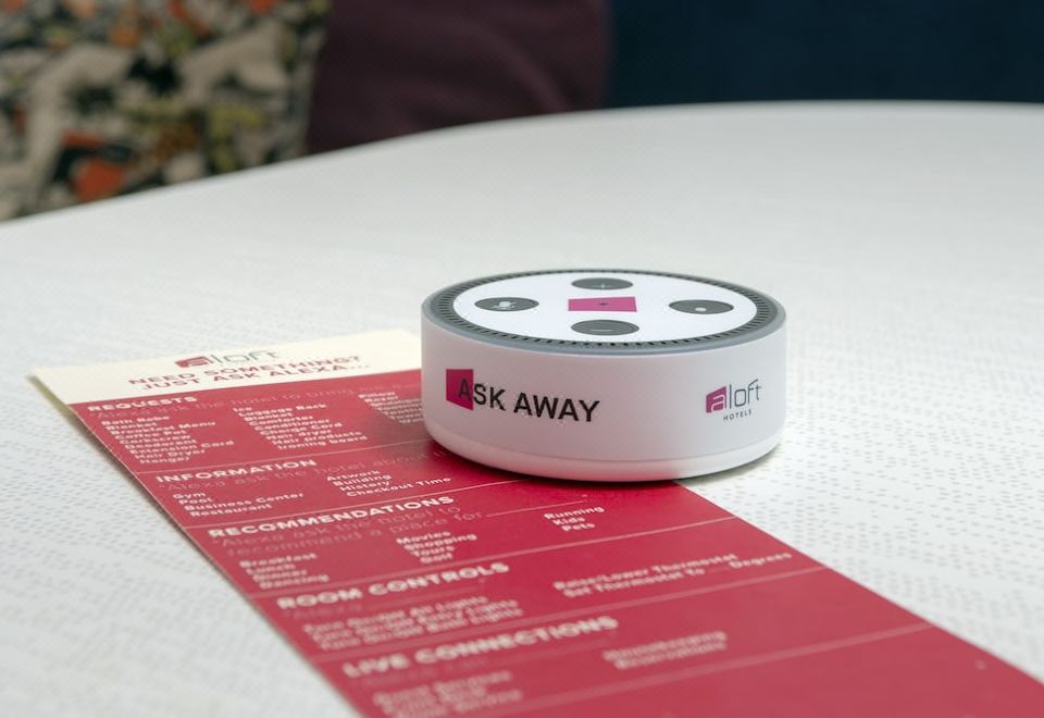 Aloft Dublin-PleasantonAloft Two Queen Room