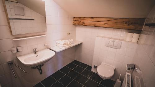 两卧室公寓顶级34