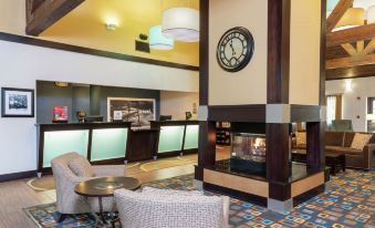 Hampton Inn & Suites Cleveland-Airport/Middleburg Heights