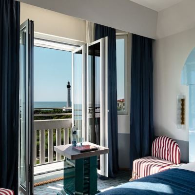 Deluxe Room with Ocean View