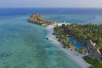 Emerald Faarufushi Resort & Spa - Deluxe All Inclusive Hotel a 