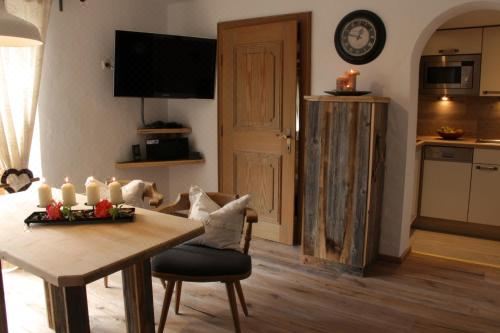 两卧室公寓（4名成人）11