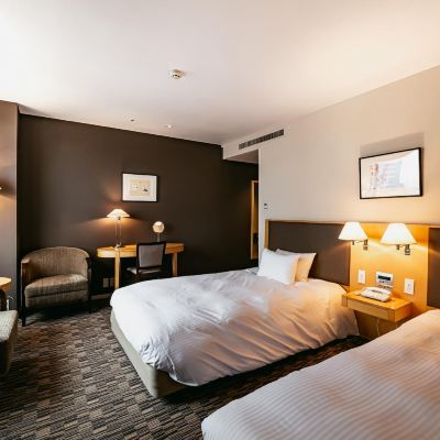 スタンダード トリプル オークスカナルパークホテル富山 クーポン