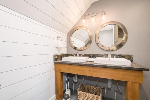 Gathering Place Four-Bedroom House