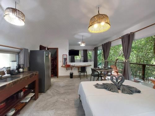 豪华大床一室房