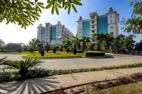 Four Leaf Service Suites Hotel a 