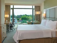Holiday Inn Express & Suites CUERNAVACA by IHG Các khách sạn ở Cuernavaca