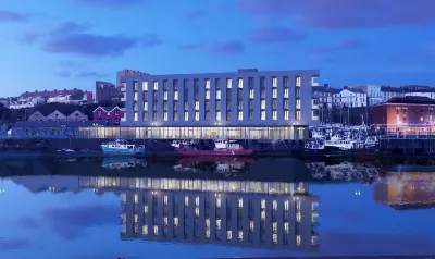 Tŷ Milford Waterfront Hotele w: 