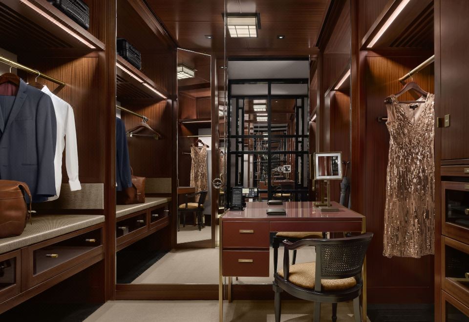 豪华特大床套房