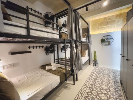 Mandera's Boutique Suites & Dorms