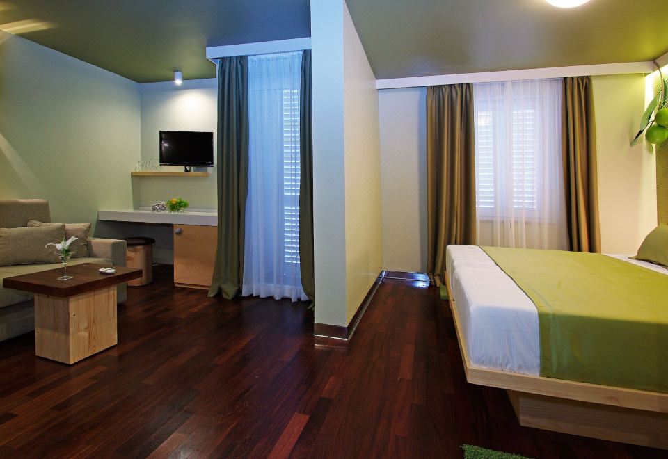 高級雙人或雙床間 - 帶陽臺