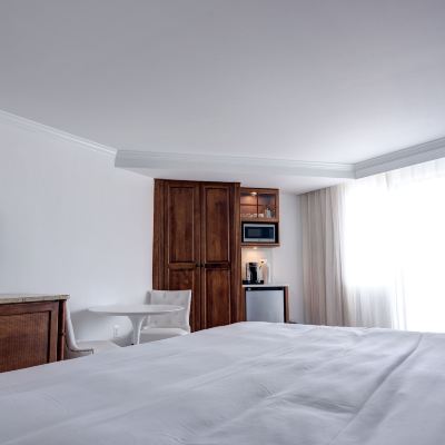 Classic Room 2 Queen Beds Icona Avalon Promo Code