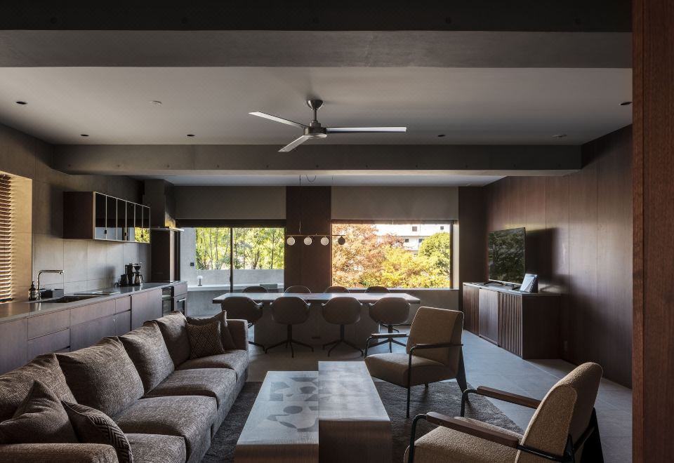 专属房间+工作室