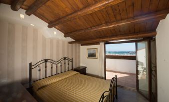 Hotel Aliai - Housity