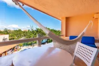 Puerto Aventuras Hotel & Beach Club
