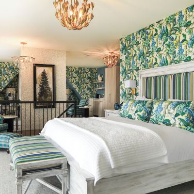 Loft Suite Manoir Hovey Promo Code