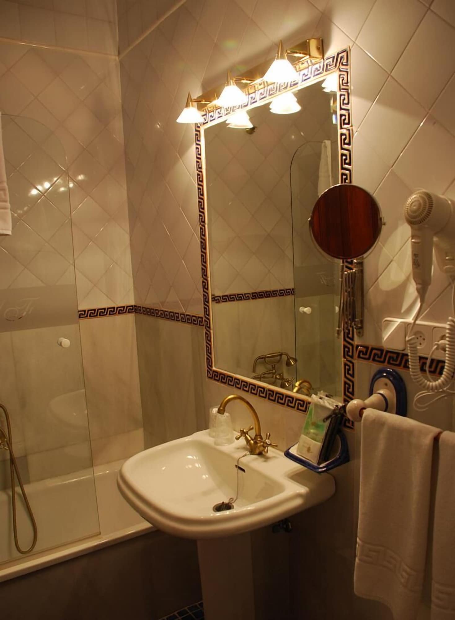 经济双人房 （1 Double or 2 Twins）